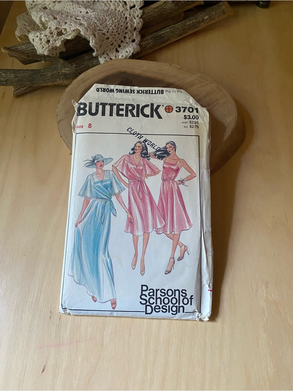 Butterick 3701 Vintage Dress Sewing Pattern - Blue & Pink Illustrations